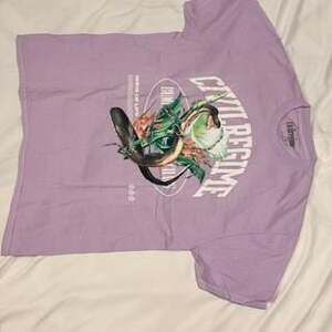 Civil Regime Series of Life Lavender Graphic Tee Snake Floral Oversized